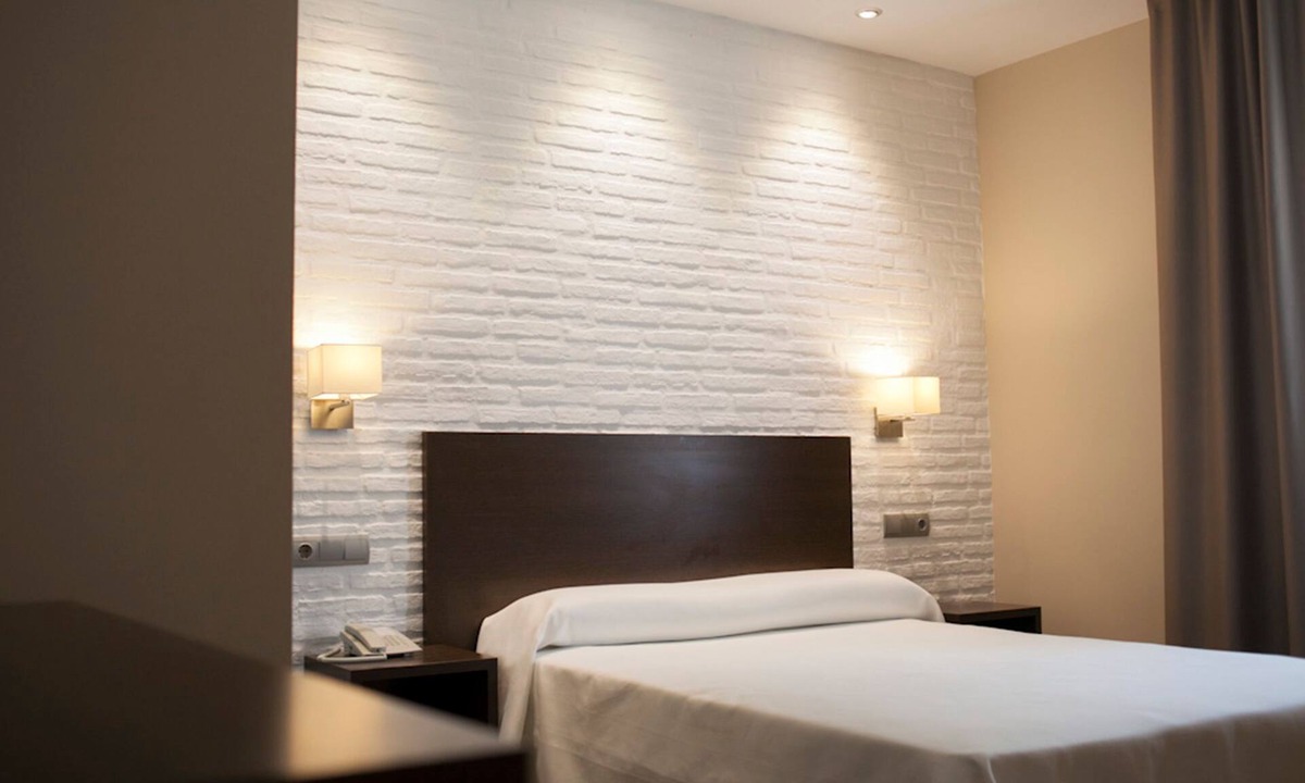 Casabermeja Hotel | Hotel Restaurante El Corte