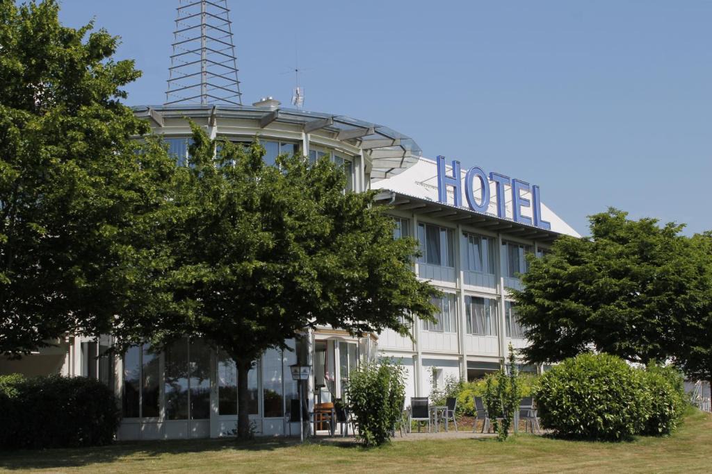 Schwanau Hotel | Hotel Schwanau garni