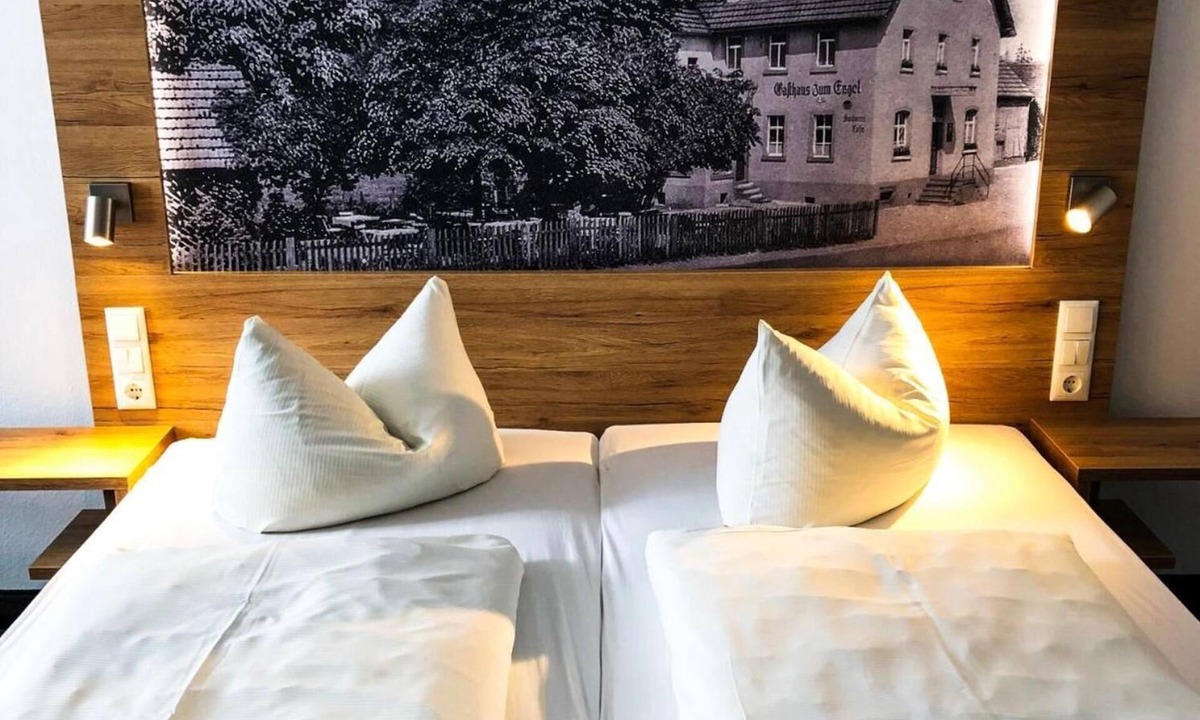 Mespelbrunn Hotel | Hotel zum Engel