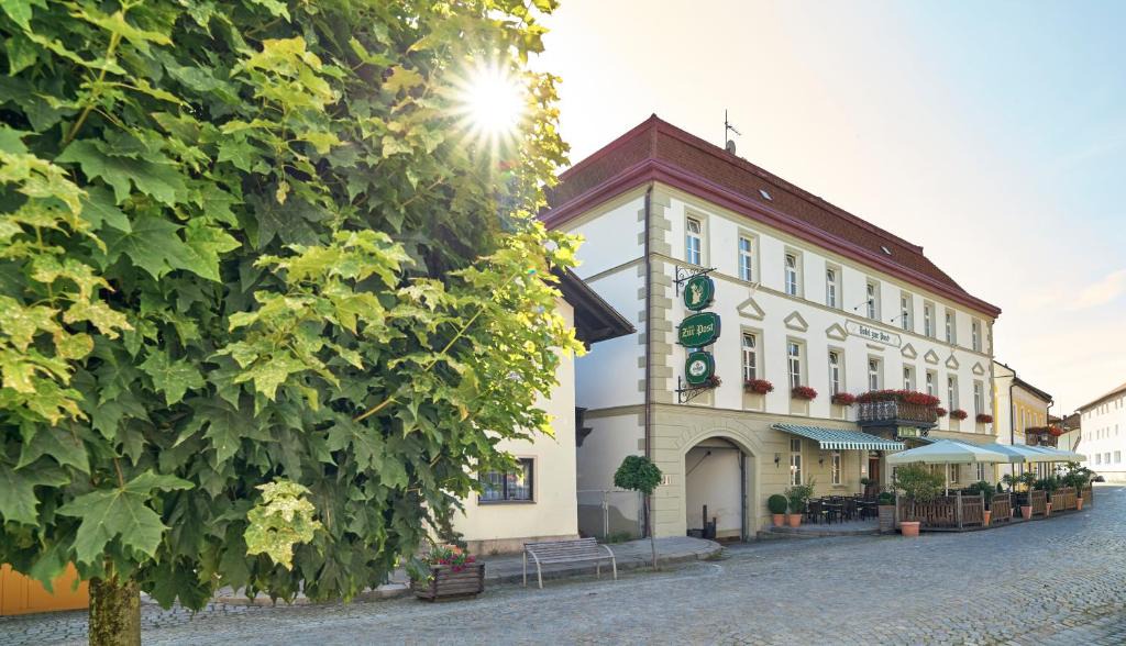 Lam Hotel | Hotel zur Post