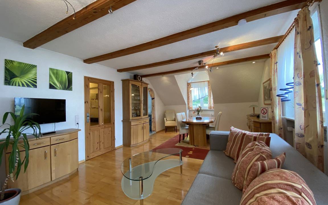 Stuckbrunn House | House ∙ 2 bedrooms ∙ 5 guests