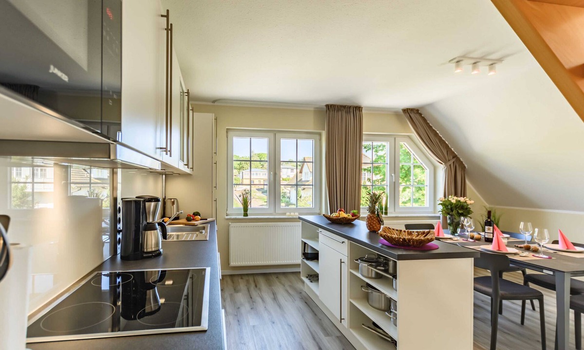 Thiessow Apartment | House B - Whg 03 with balcony - F: Lotsenberg Apartments with 8 apartments with balcony