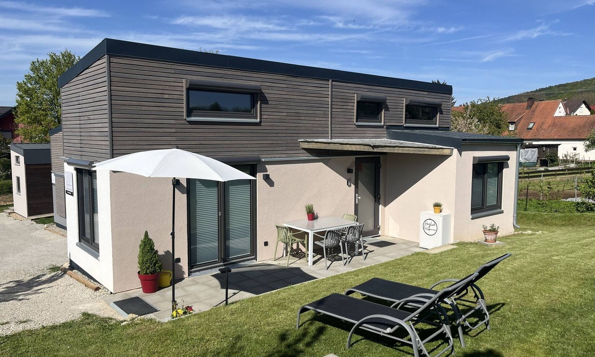 Eggolsheim Apartment | House Högelstein - Tinyhouse Vacation