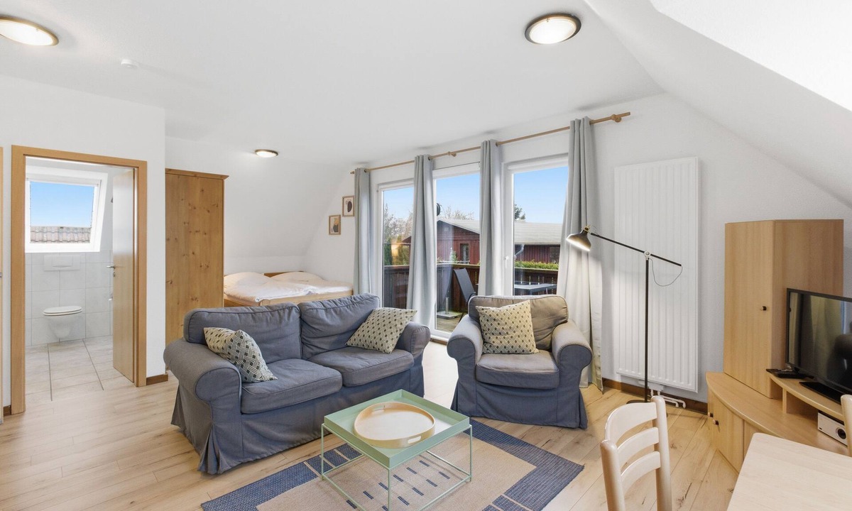 Molschow Apartment | House Karola vacation apartment 4 - Vineta Ferienwohnungen GbR