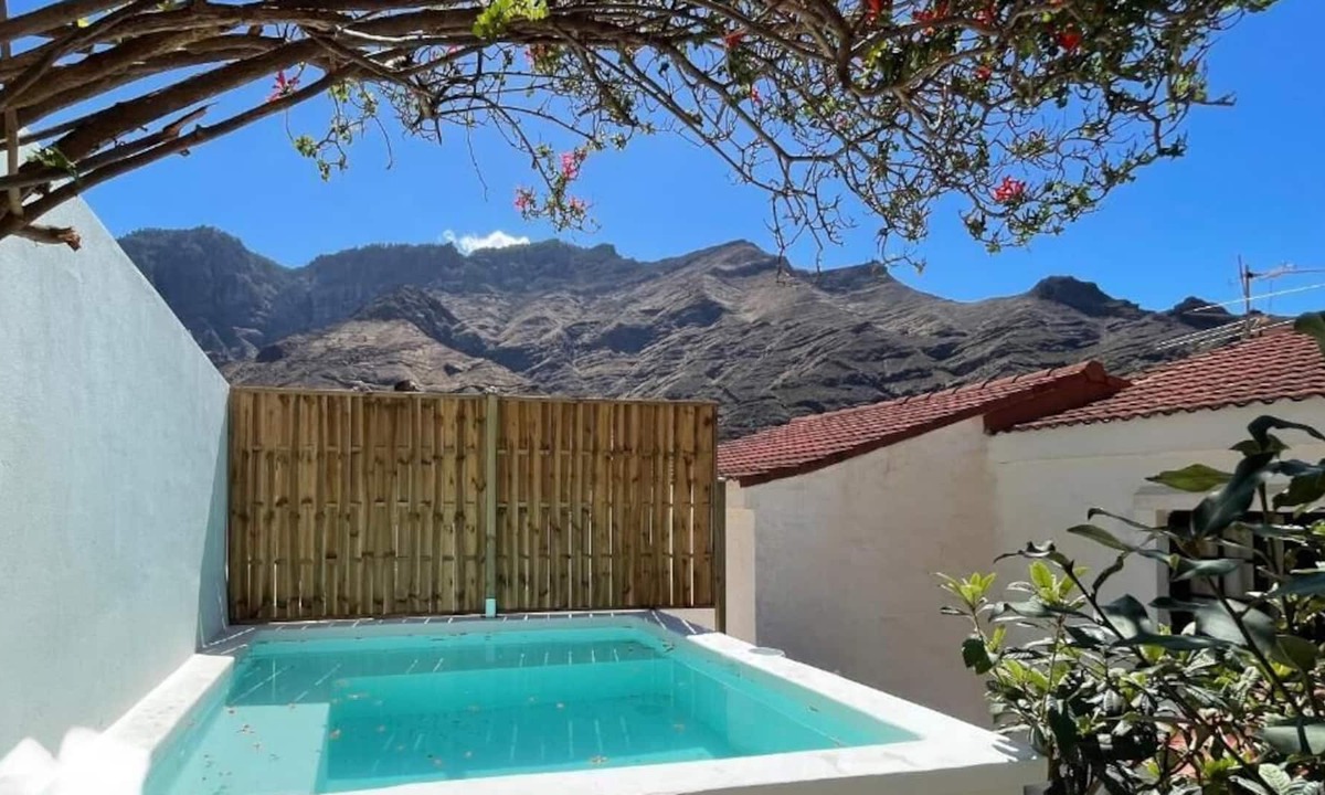 Agaete House | House with private pool, garden and mountain views. 10 min. from the beach