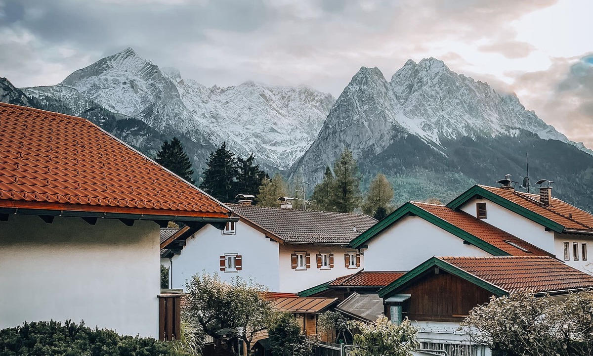 Garmisch-Partenkirchen House | House with beautiful view and garden