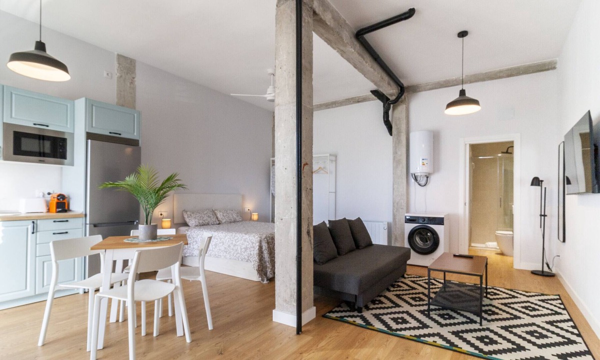 Fuencarral Apartment | Housing San Modesto by Sharing Co