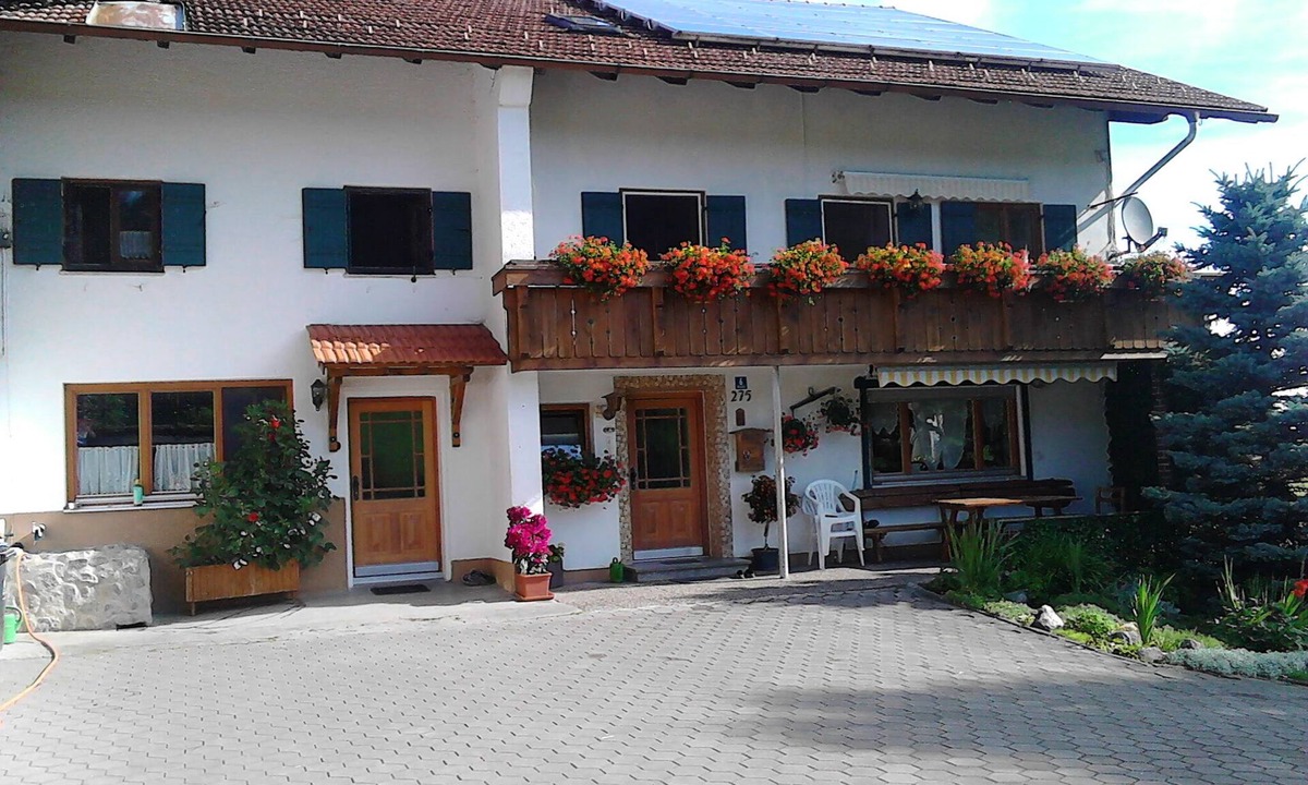 Seeg Apartment | Ihr Ferienhof am Rande der Alpen