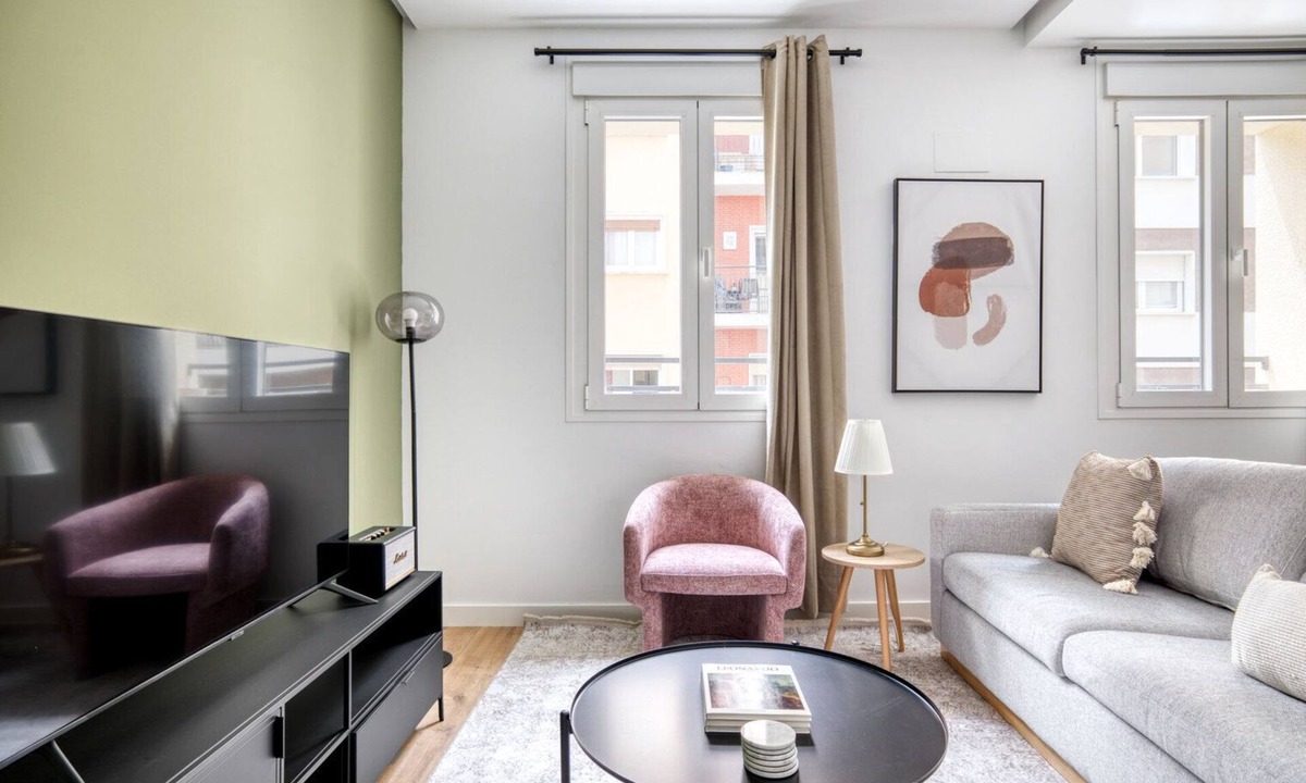 Salamanca Apartment | Immpecable Salamanca 3BR w/terrace, by Blueground