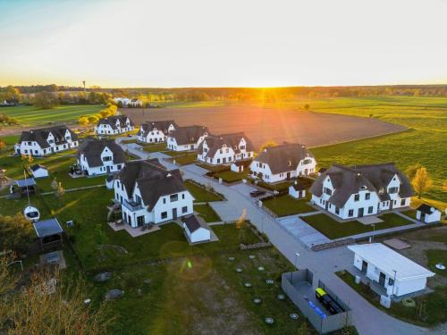 Stolpe b. Anklam House | Inseldomizil Stolpe - Urlaub unter Reet auf Usedom