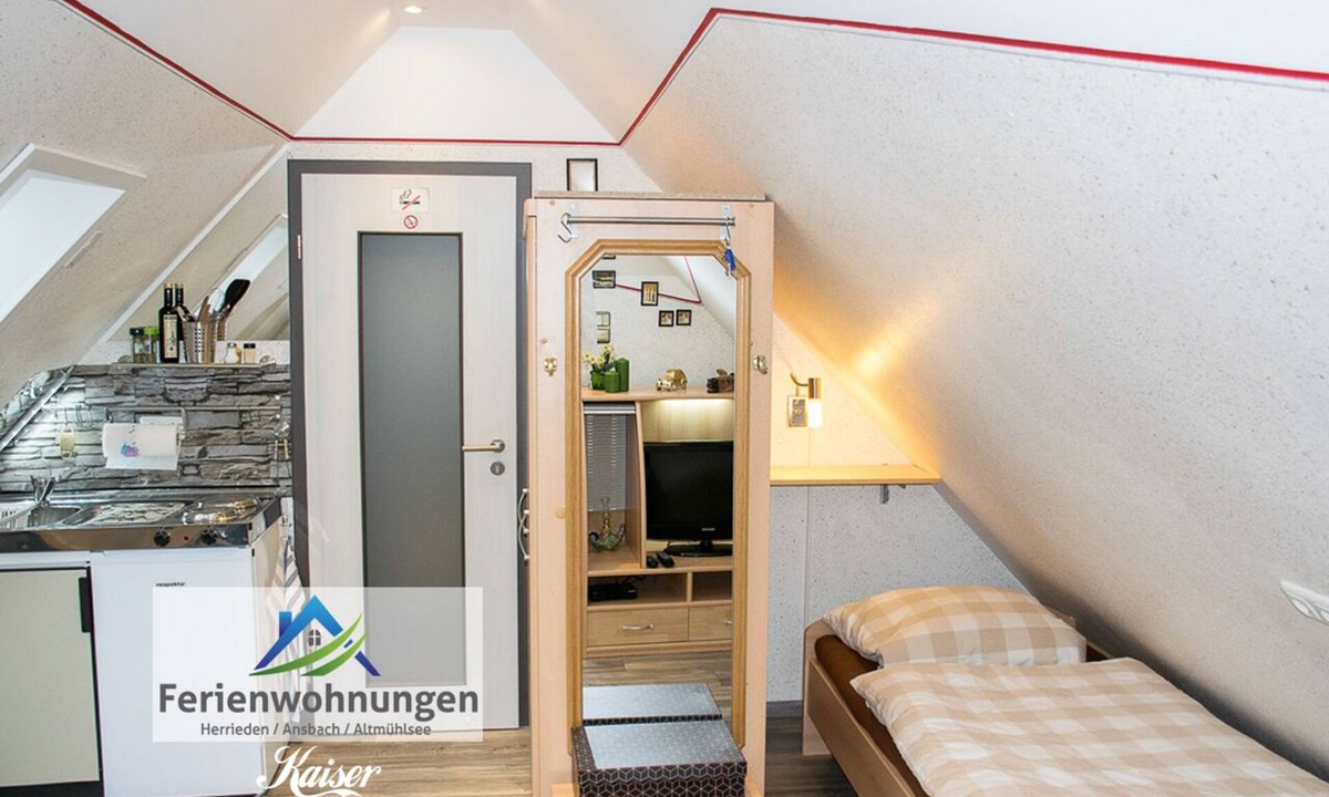Elbersroth Resort | Kaiser's single room 1 - apartment in Franconia (Herrieden), for 1-2 persons