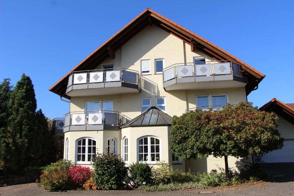 Klingenberg am Main House | Katharinenhof