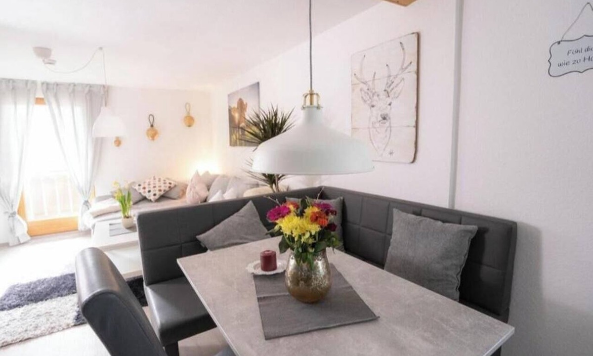Scheidegg Apartment | KATI Vacation Rentals: 2-Bedroom Apartment