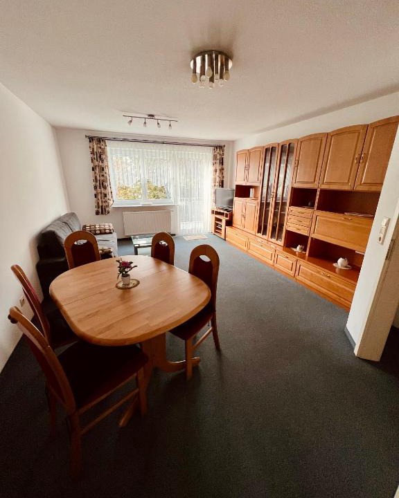 Wendelstein Apartment | Komplette Wohnung in Wendelstein bei Nürnberg - Messenähe