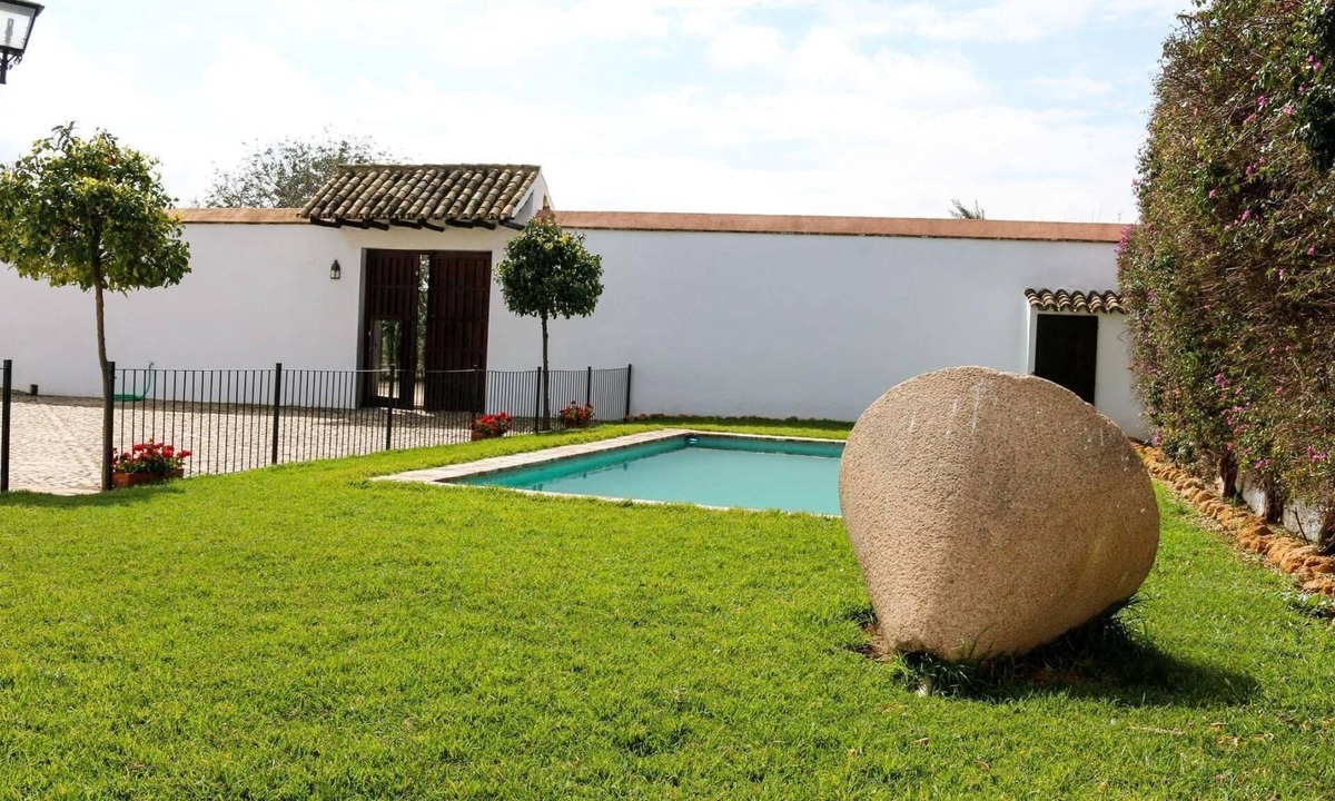 Ecija House | Ländliches Haus "El Pozo" mit Terrasse by Interhome