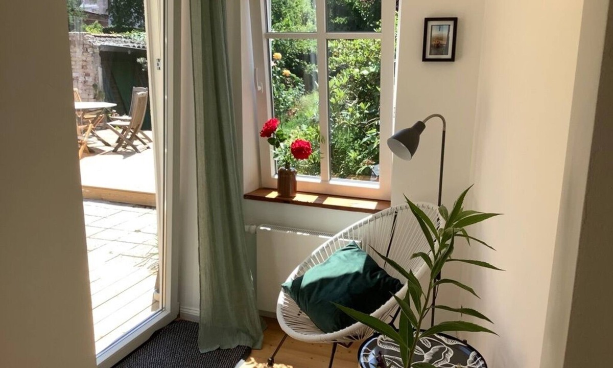 Burgtor / Stadtpark House | Lübeck - stylish holiday home - Beach & Pools close , Garden, Wifi, Free parking