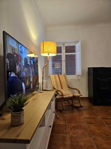La Puerta de Segura Apartment | La Casa del Cartero By Travel Home
