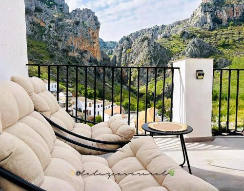 Zuheros House | La Luz