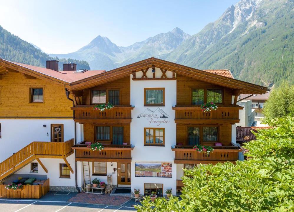 Unterlaengenfeld Bed & Breakfast | Landhaus Franzelin