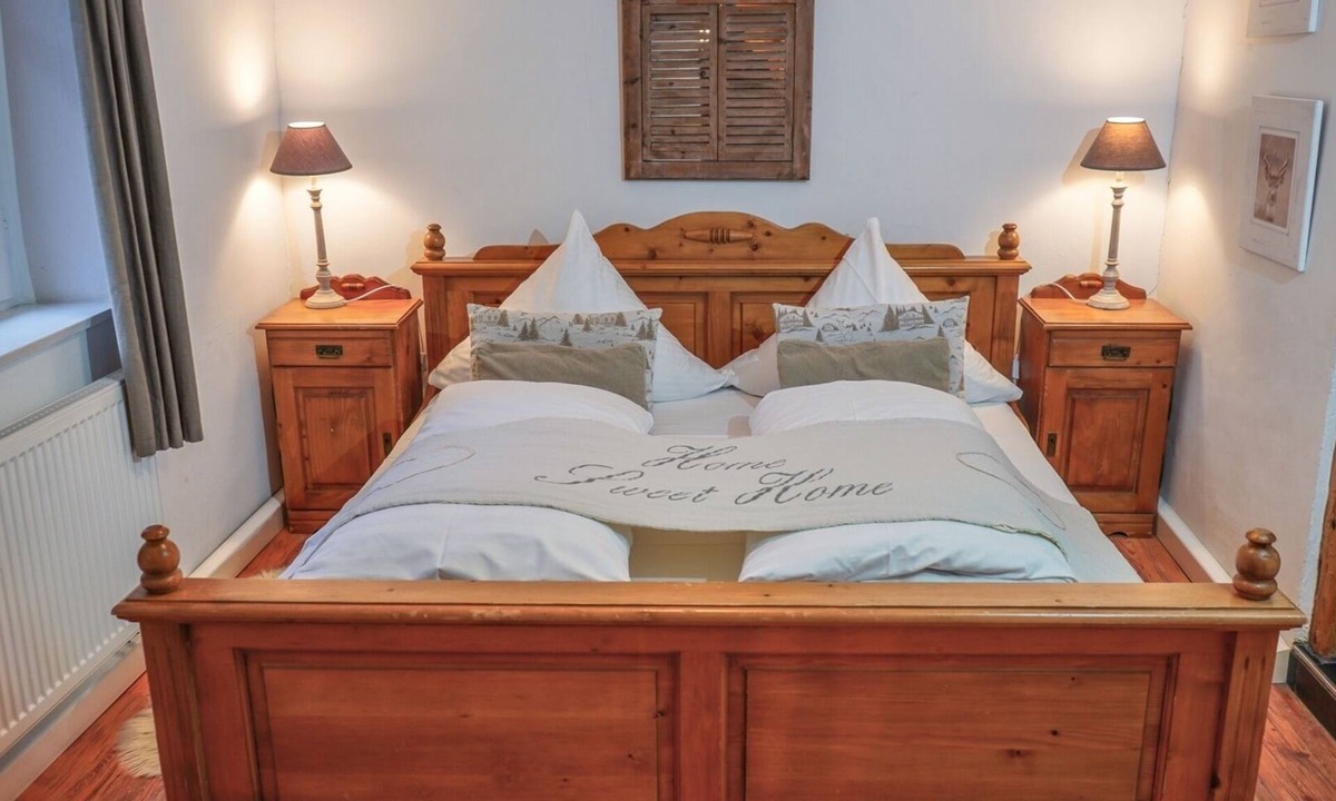 Rothenburg Old Town House | Large & Quiet 2-Level Home in Old City
