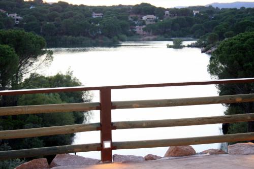 Las Jaras Ski Chalet | LAS CABAÑAS DEL LAGO más pase piscina las 2 columnas Del 1 junio 2026 al 30 agosto 2026