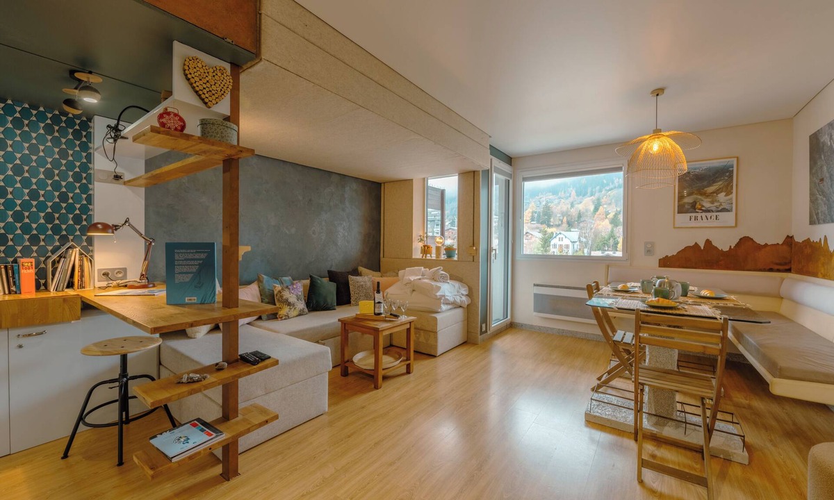 Chamonix City Centre Apartment | Le Balcon du Brévent Panoramic Mont Blanc Views, Chamonix, France