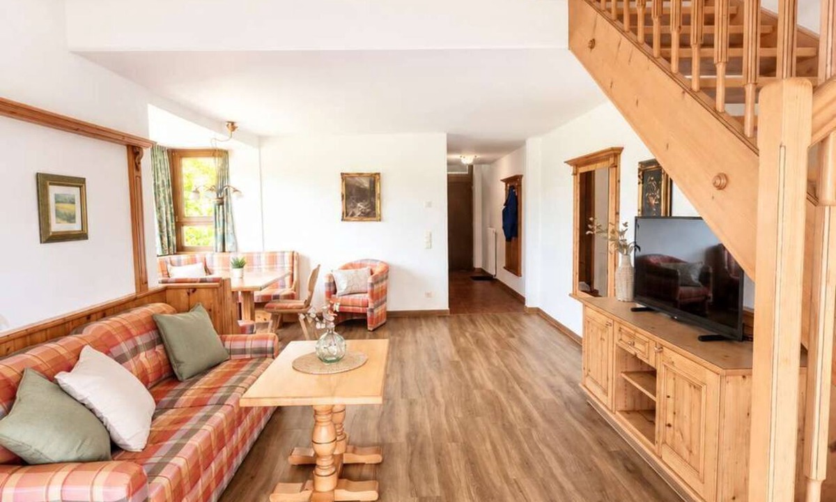 Fischbachau Apartment | Liebevolle Alpen-Maisonette 9 Wörnsmühl