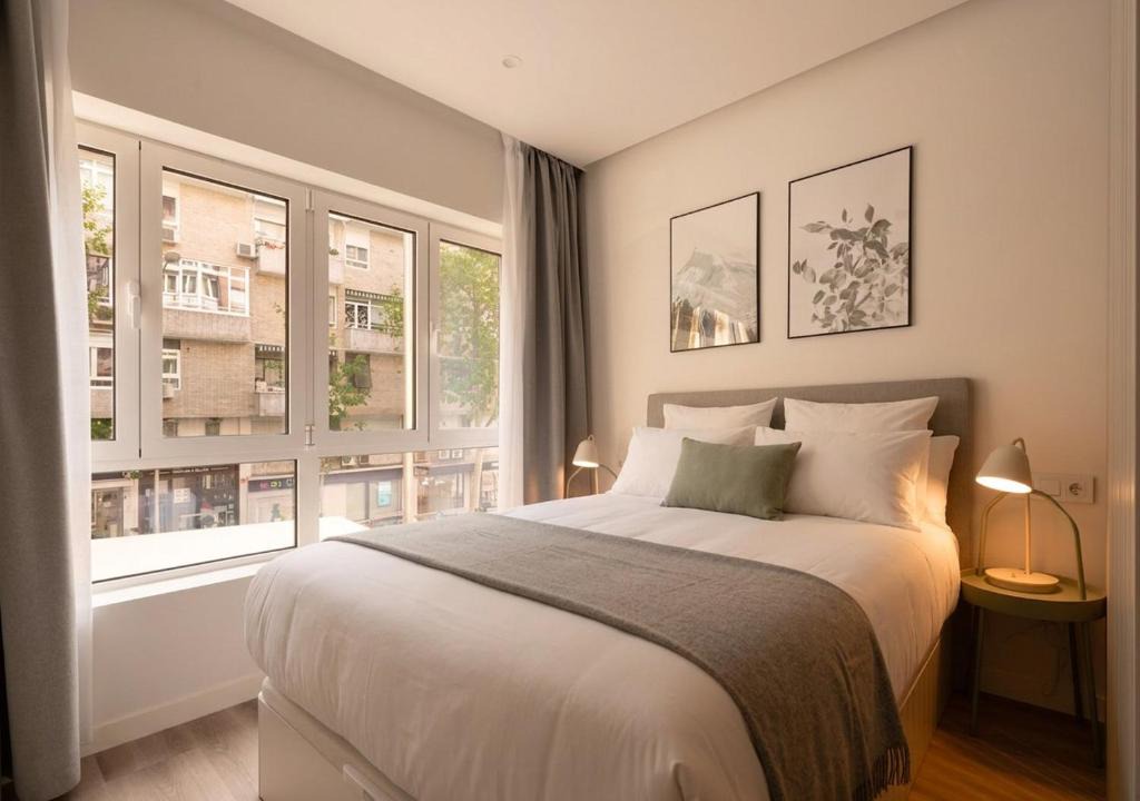 Nueva Espana Apartment | Limehome Madrid Calle de Juan Hurtado de Mendoza