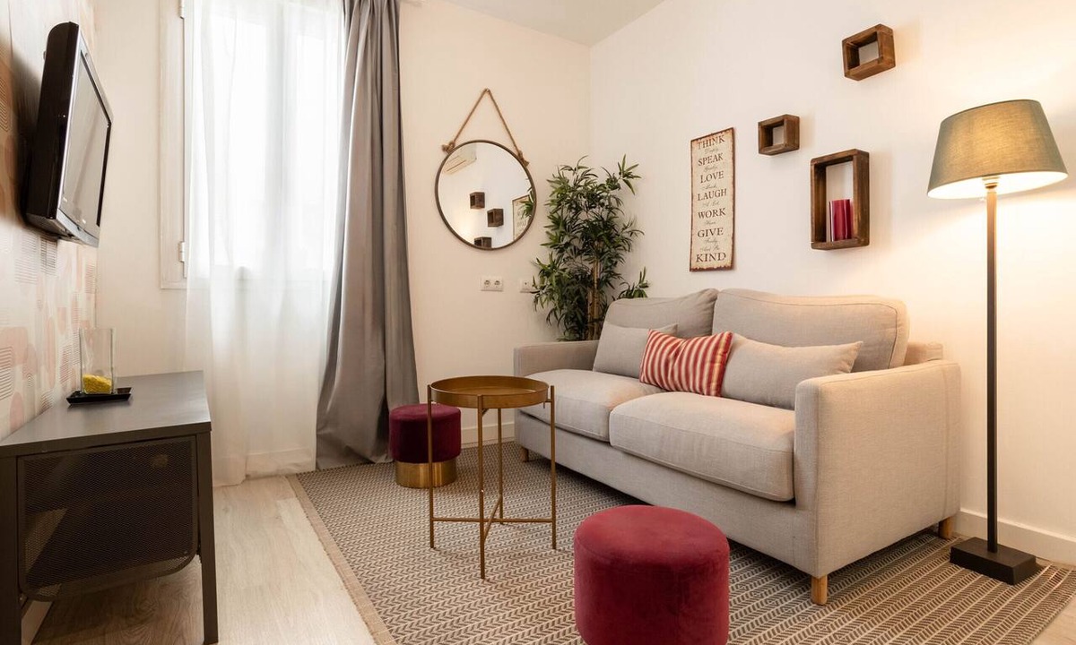 Barrio de las Letras Apartment | Lindo II apartment in Madrid