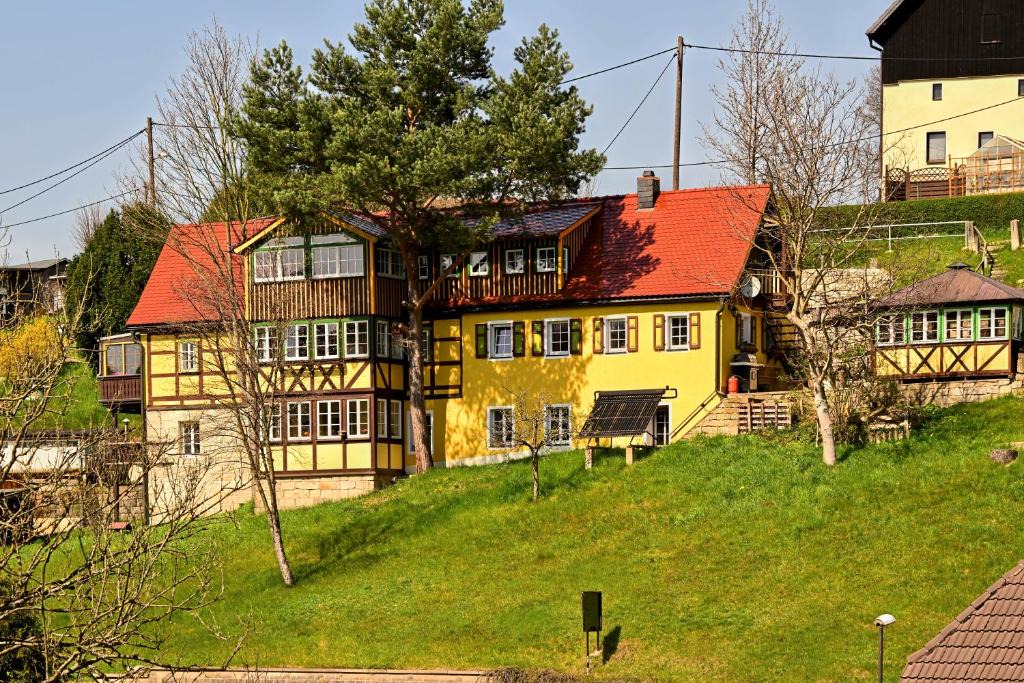 Reinhardtsdorf-Schoena Apartment | Loft am Malerweg
