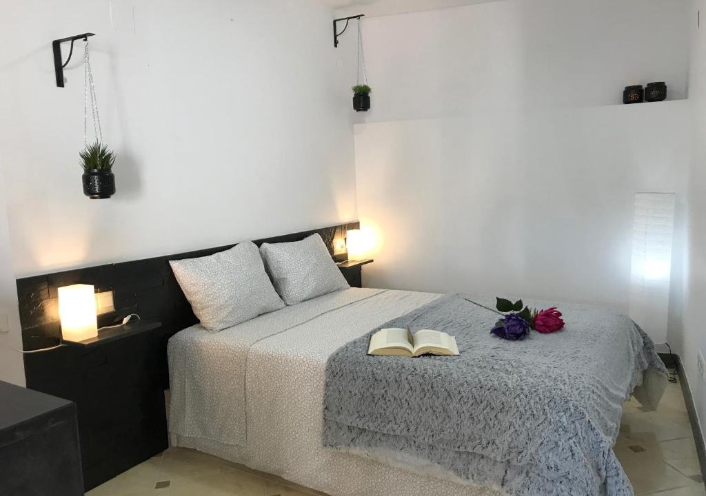 Ribera del Marco Apartment | Loft Arco del Cristo.