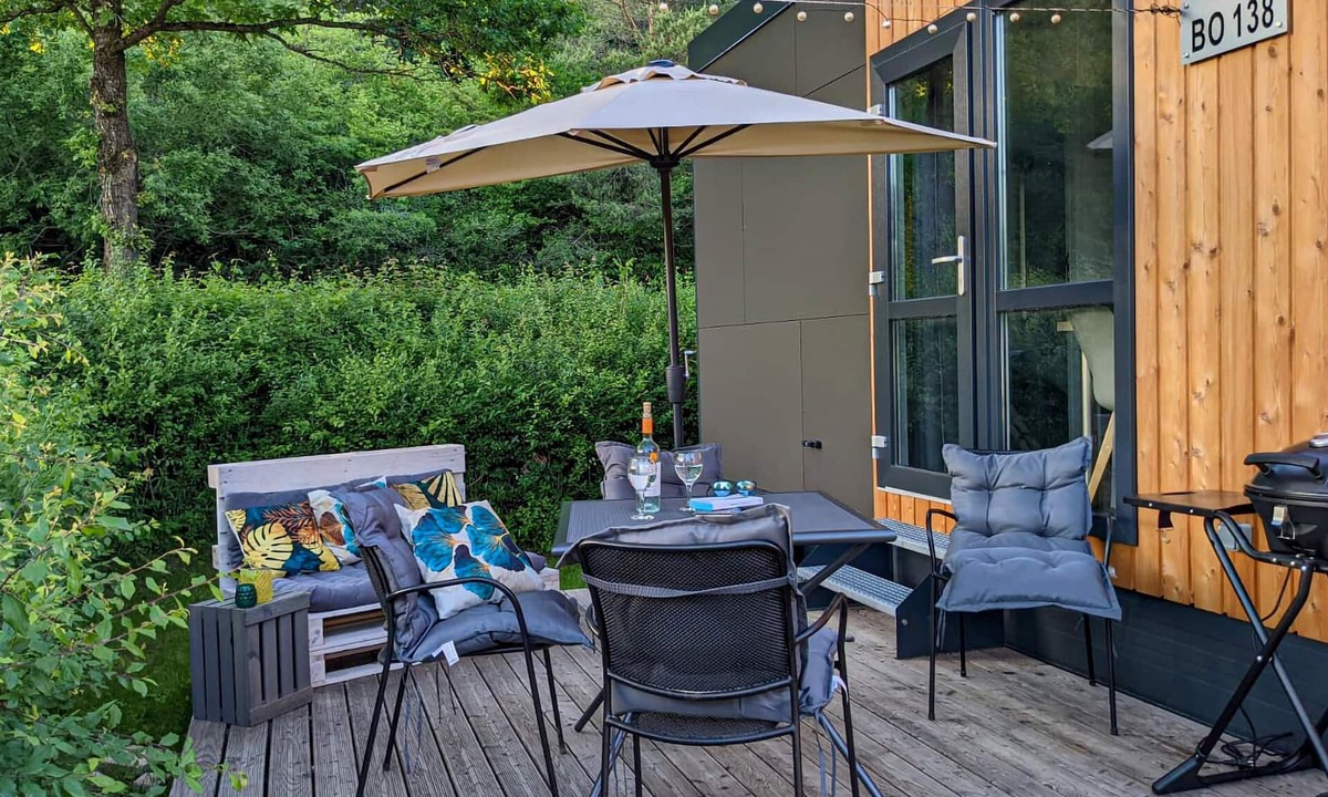 Wemding House | Look forward to an eventful vacation close to nature in the Tiny Haus at the Camping Park Wemding!