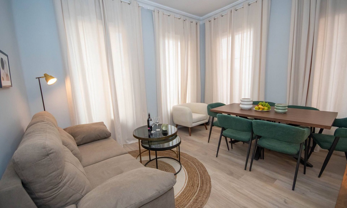 Bellas Vistas Apartment | Luminoso y amplio apartamento en Cuatro Caminos Madrid