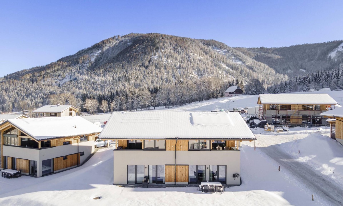 Sankt Lambrecht House | Luxurious chalet perfectly located on the slope