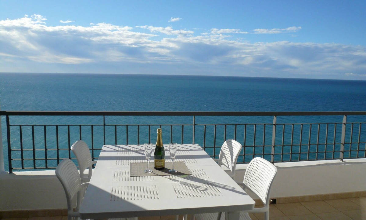 Torrox Costa Apartment | LUXURY APARTMENT - STUNNING 180° OCEAN VIEW - TORROX, COSTA NERJA, MÁLAGA