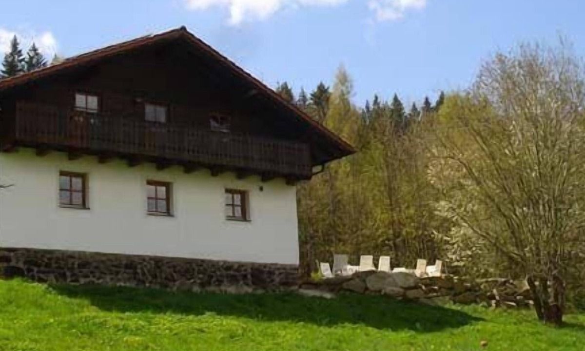 Regen Apartment | Luxury chalet - old farmhouse with private spa