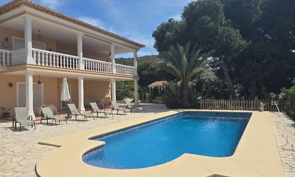 Arnella Villa | LUXURY VILLA - EL PORTET