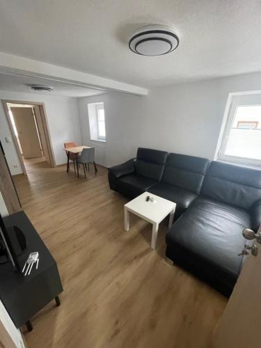 Oberkochen Apartment | Möblierte 50 m2 Einliegerwohnung zur Kurzzeitmiete in Oberkochen