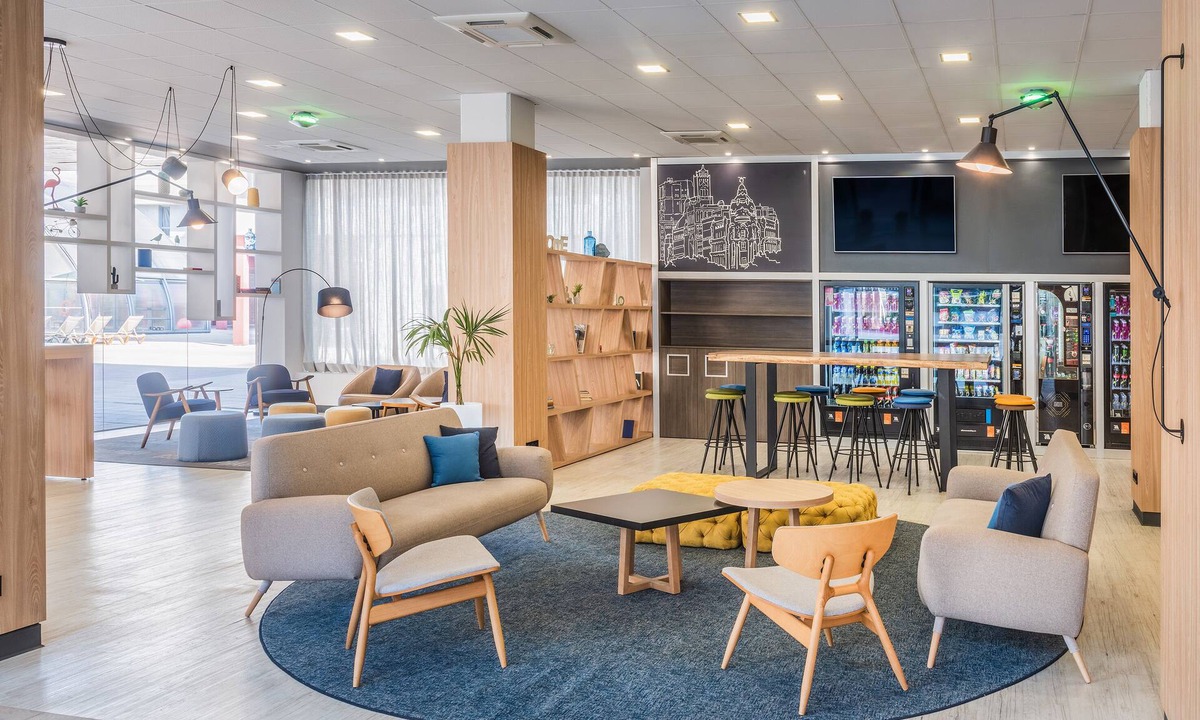 Rejas Hotel | Madrid Airport Suites, Affiliated by Meliá
