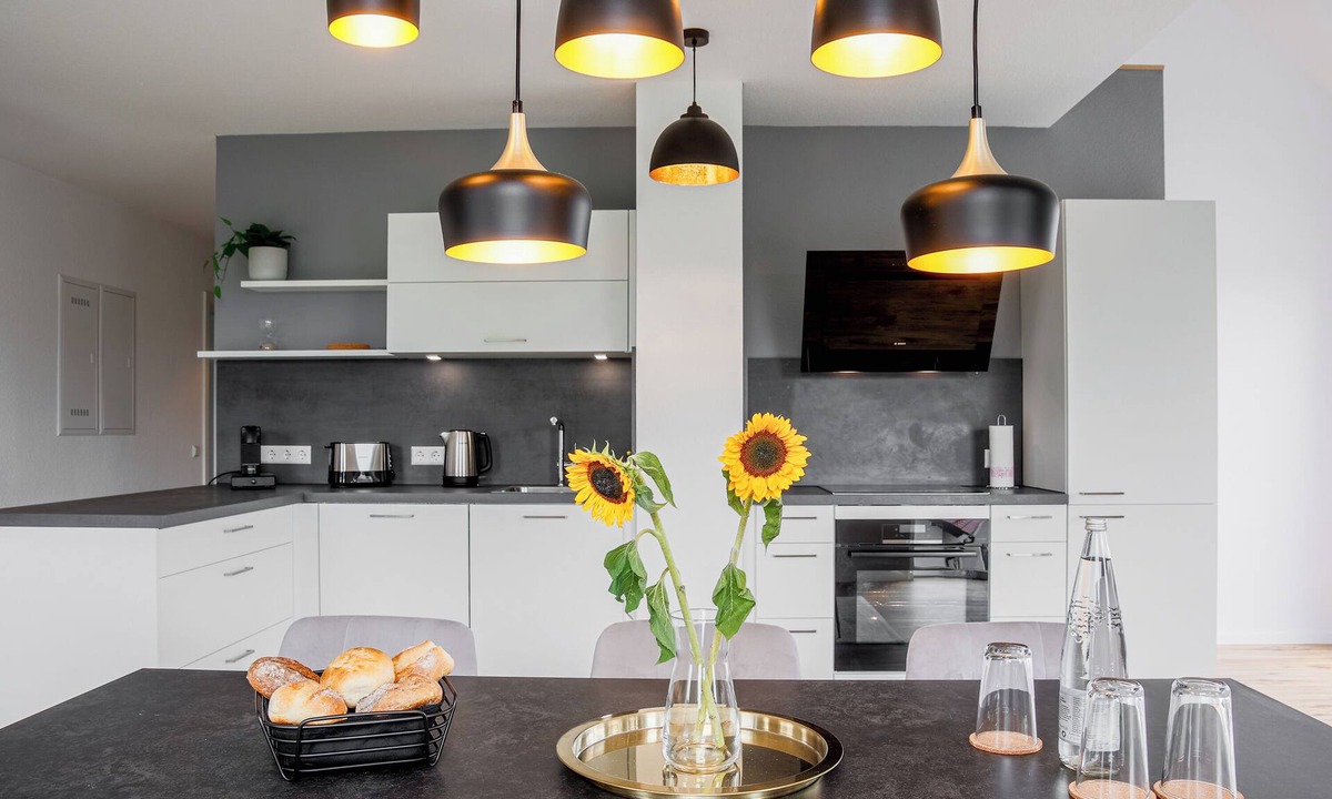 Altenstadt Apartment | < Maisonette - Quiet - Central - Balcony - Wi-Fi >
