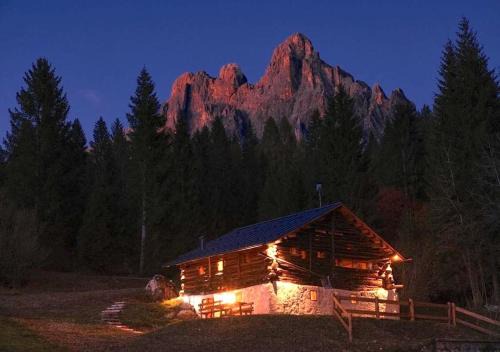 Tonadico Ski Chalet | Maso 1445,Quiet, Breathtaking Views