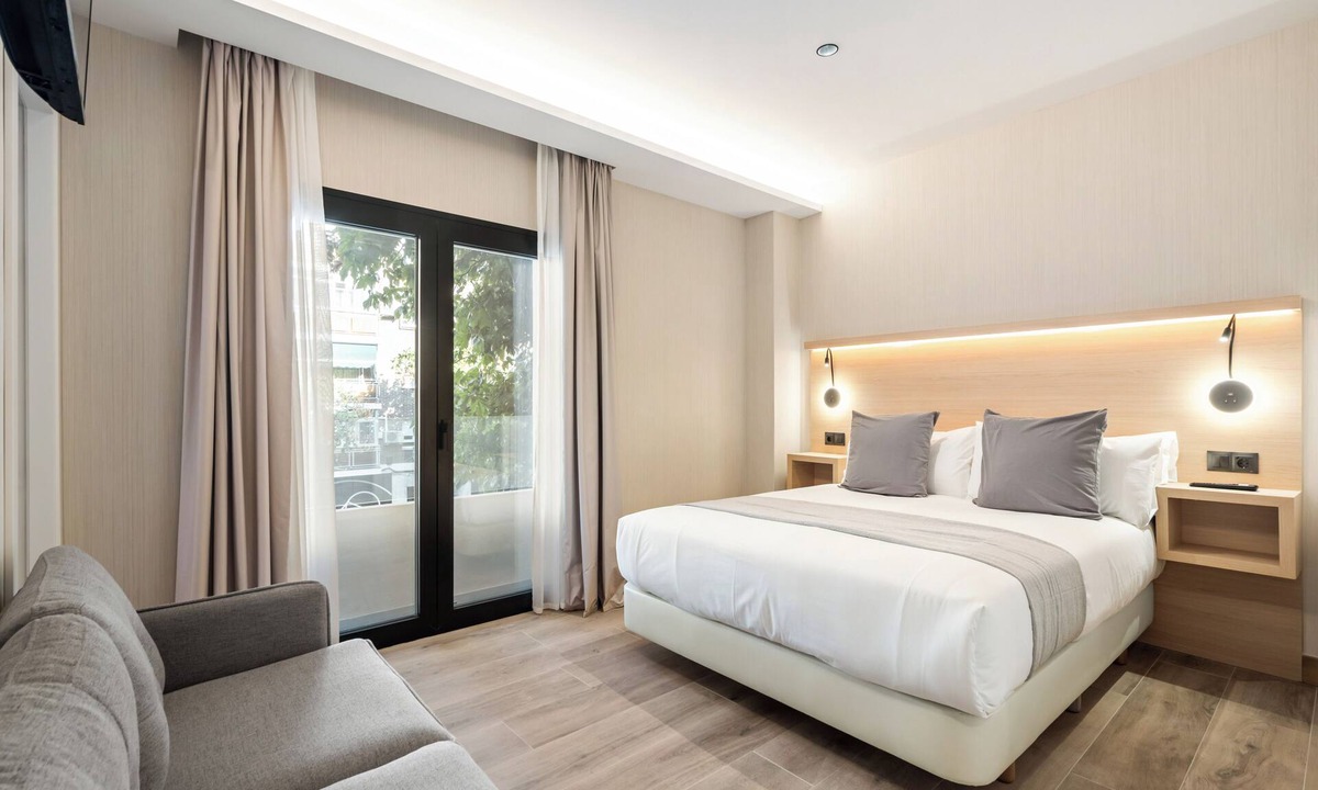 Carabanchel Apartment | Medichë Rooms General Ricardos
