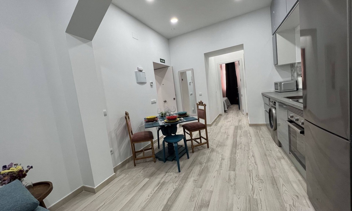 Palacio Apartment | Miyas Madrid #2