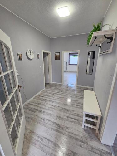 Neu-Ulm House | Modern Stay Neu-Ulm
