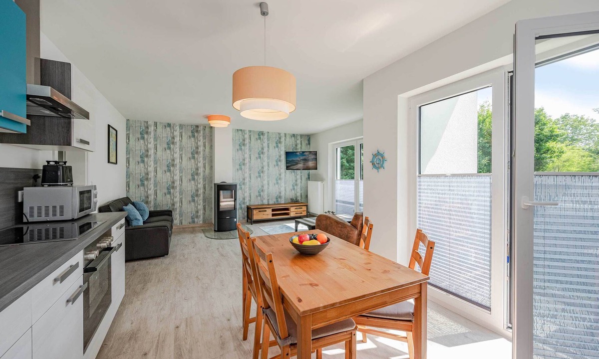 Heringsdorf Apartment | Modern vacation apartment in Heringsdorf with balcony & garden view near the beach