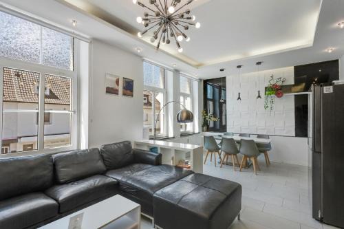 Eitorf Apartment | Moderne & Rustikale Wohnung I kostenlose Parkplätze I Zentral I Nähe Köln Messe Deutz I Top Anbindung