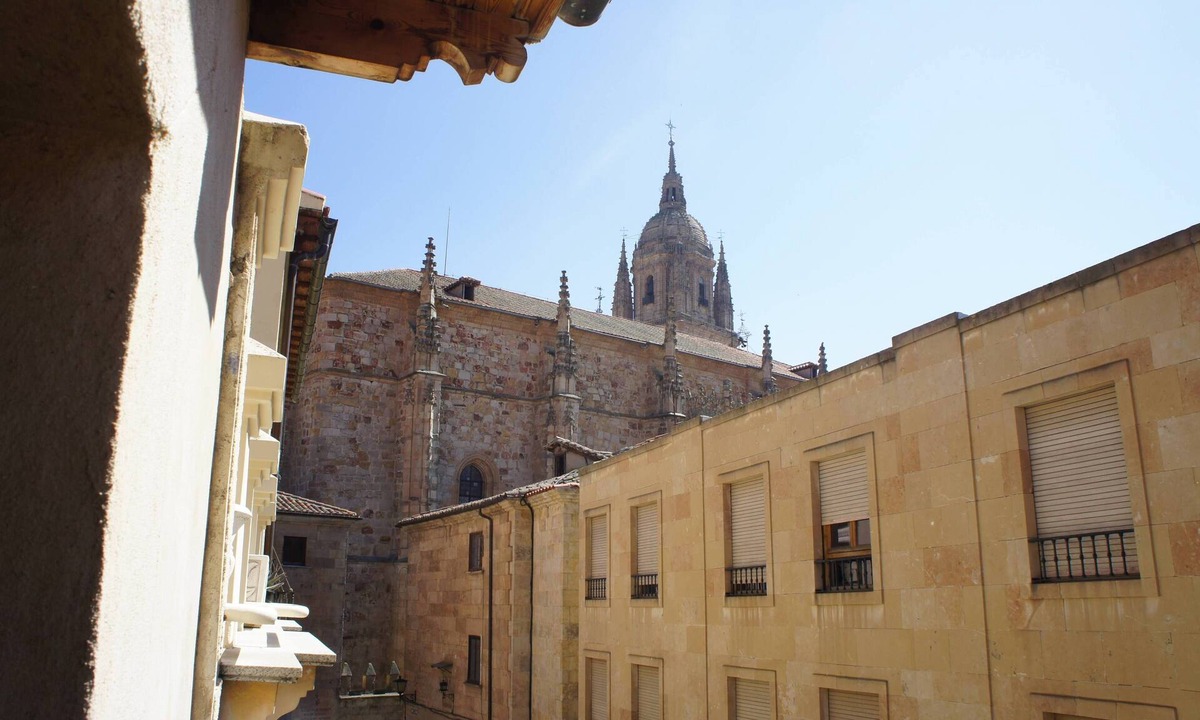Old Town Apartment | Monumental Salamanca Apartments 203