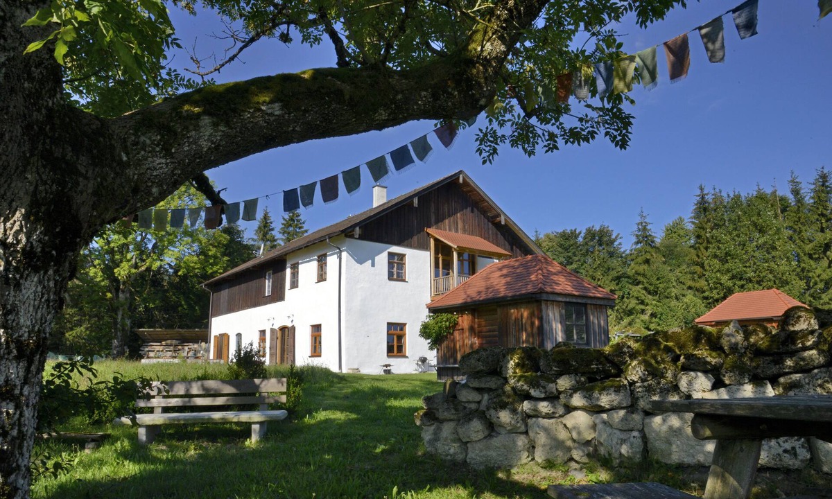 Diessen am Ammersee House | Nature & relaxation on forest clearing