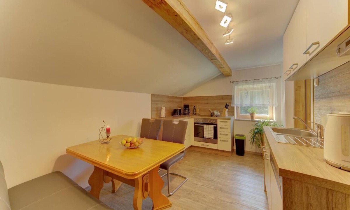 Mauth Apartment | Neu renovierte FeWo (60qm) in Mauth für 6 Personen