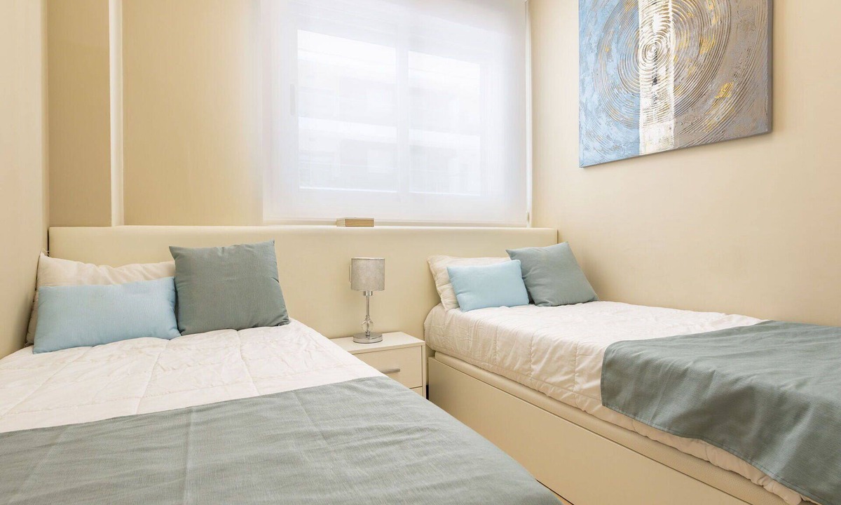 Cabanes Apartment | Nice apartment for 4 people with WIFI, pool, A/C, TV, terrace and pets allowed